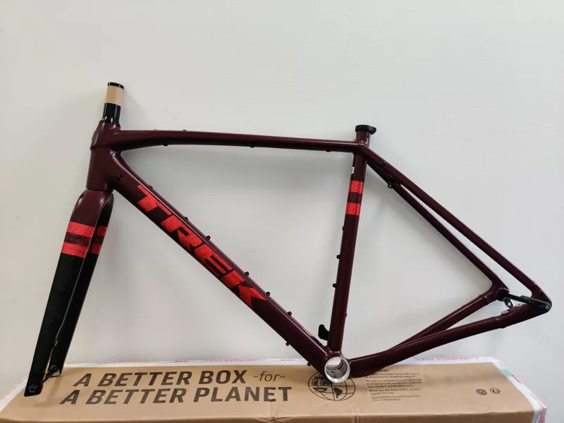 ONE OFF Trek Checkpoint ALR Frameset 56cm 2024 in Cobra Blood-2