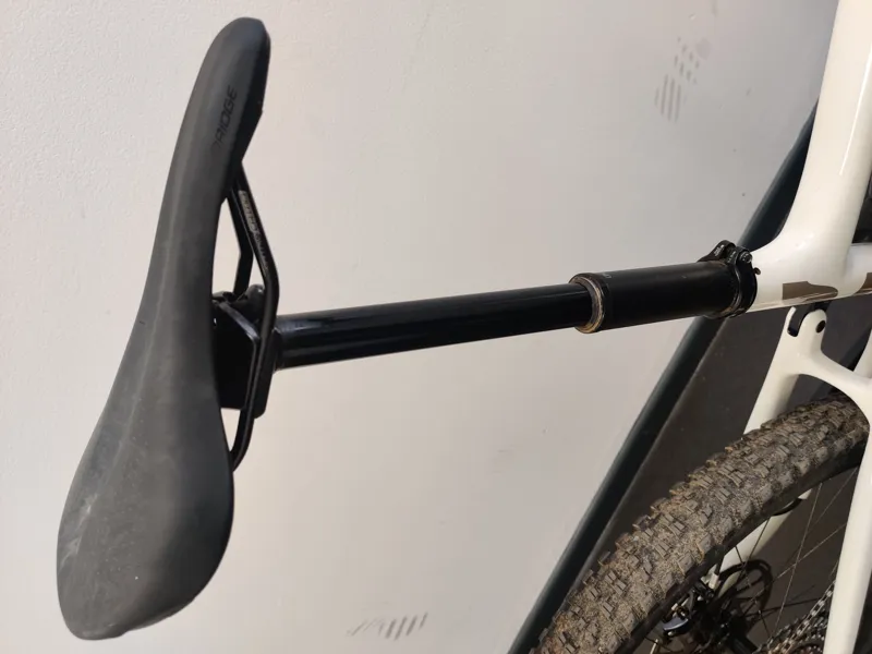 EX DEMO Specialized Turbo Levo SL Expert Carbon Electric Mountain Bike S4 2024 in Birch Taupe-10