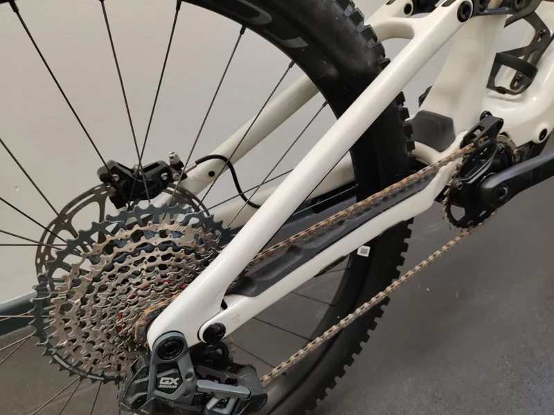 EX DEMO Specialized Turbo Levo SL Expert Carbon Electric Mountain Bike S4 2024 in Birch Taupe-4