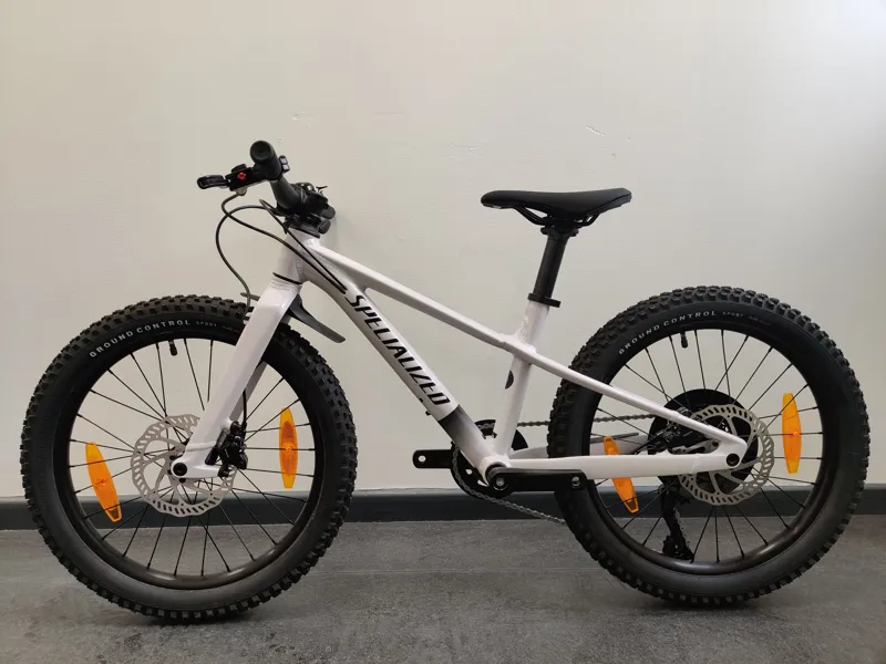 EX DISPLAY Specialized Riprock 20 inch Kids Bike 2024 in UV lilac-3