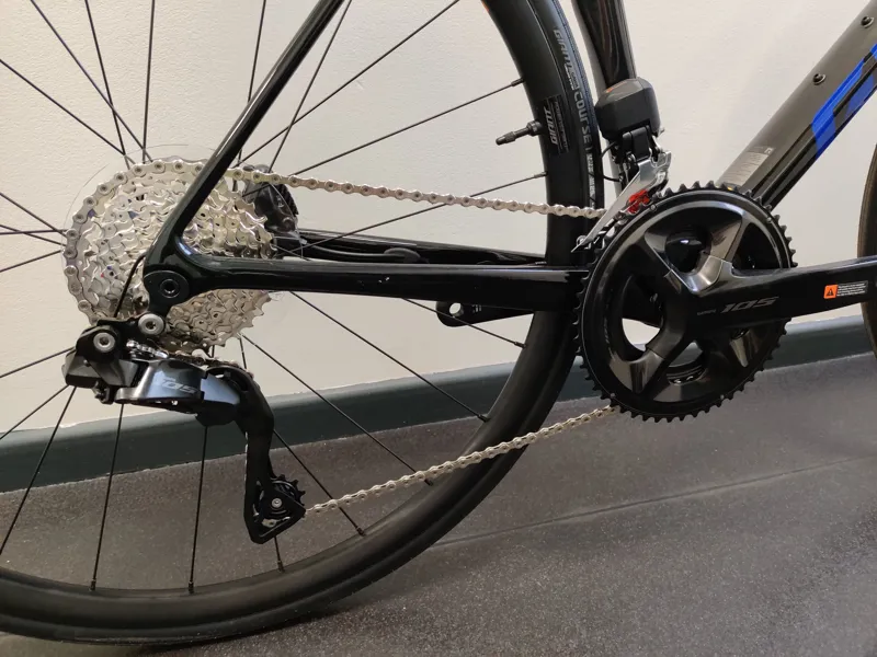 EX DISPLAY Giant TCR Advanced Disc 1 Road Bike MediumLarge 2024 in Carbon-4