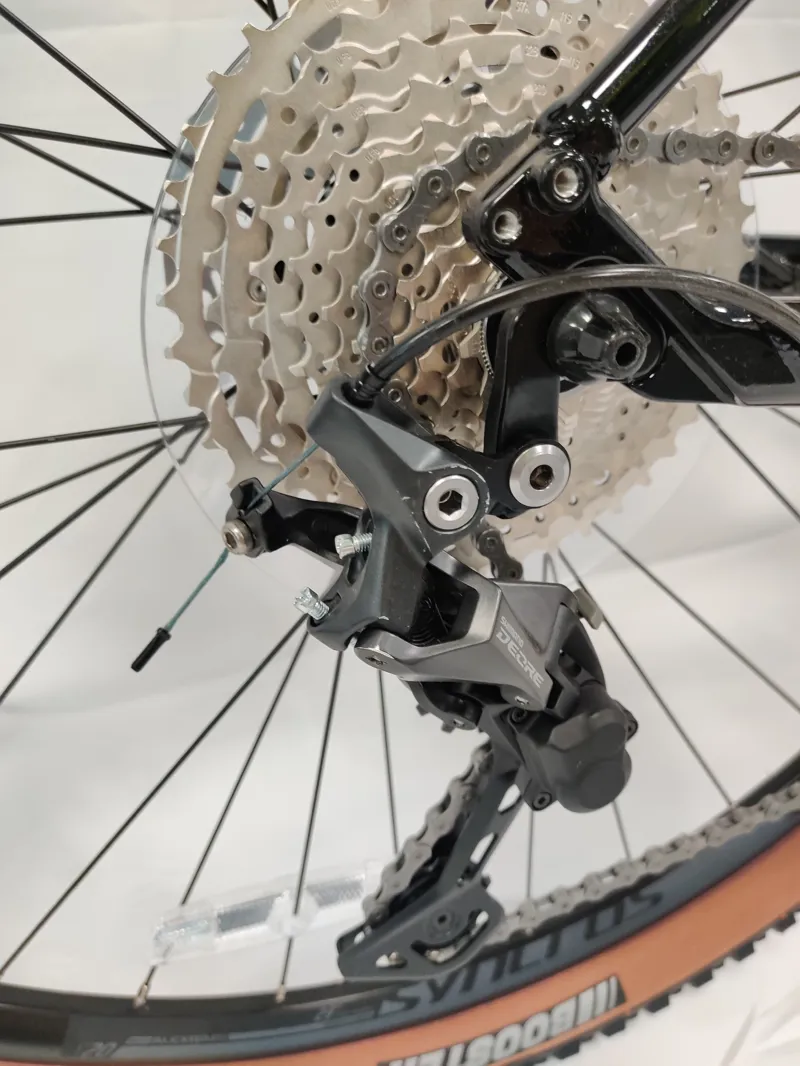 EX DISPLAY Scott Aspect 920 Large Mountain Bike 2024 in Blue-4