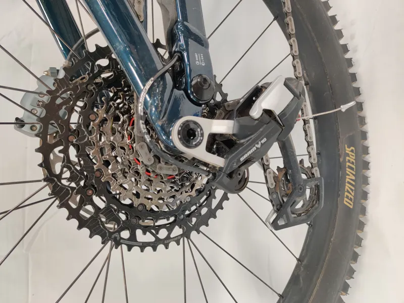 EX DEMO Specialized Turbo Levo 4 Comp Alloy S5 Electric Full Sus MTB 2026 in Gloss Deep Lake Metallic-5