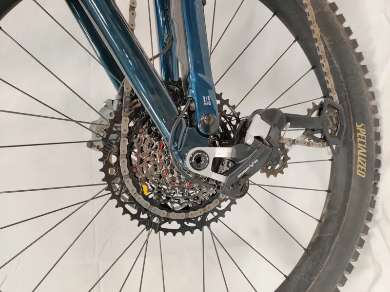 EX DEMO Specialized Turbo Levo 4 Comp Alloy S4 Electric Full Sus MTB 2026 in Gloss Deep Lake Metallic-5