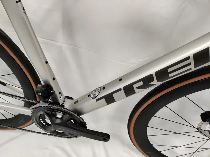 EX DEMO Trek Madone SL 7 Di2 Gen 8 Road Bike Large 2025 in Lunar Silver-4