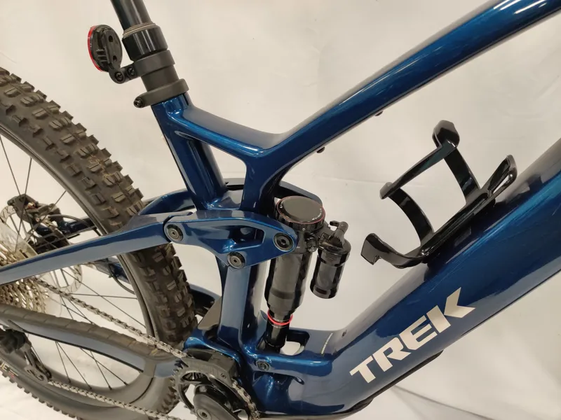 EX DEMO Trek Fuel EXe 9.8 XT Electric Mountain Bike Medium 2025 in Mulsanne Blue-10