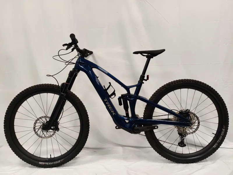 EX DEMO Trek Fuel EXe 9.8 XT Electric Mountain Bike Medium 2025 in Mulsanne Blue-5