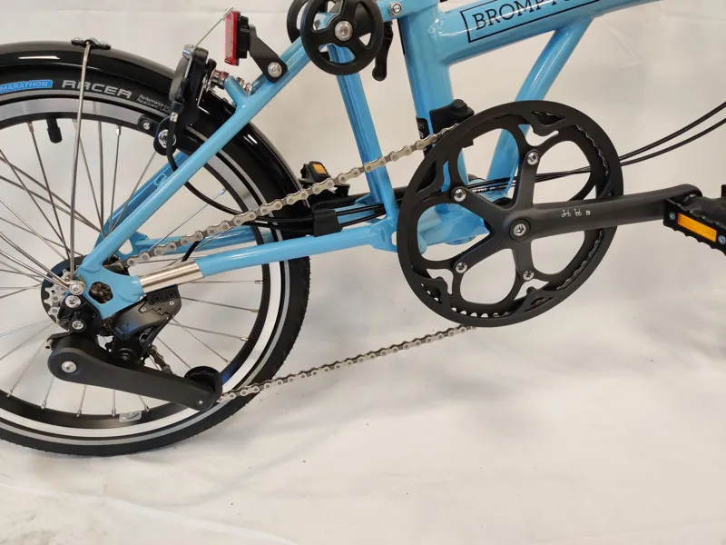 Brompton C Line 4-Speed Folding Bike 2026 in Cloud Metallic-10