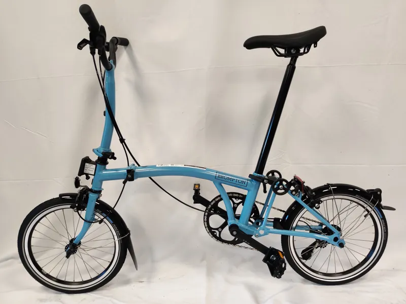 Brompton C Line 4-Speed Folding Bike 2026 in Cloud Metallic-8