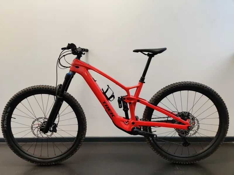 EX DEMO Trek Fuel EXe 9.7 SLX/XT Electric Full Suspension Mountain Bike Large 2025 in Lava Red-1