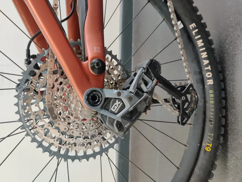 EX DEMO Specialized Stumpjumper 15 Ohlins Coil T-Type Full Sus MTB Size S4 2025 in Satin Copper Speckle-8