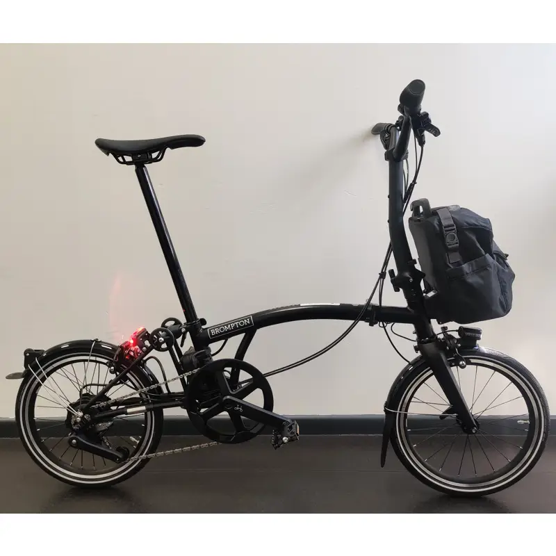 Balfes Bikes EX DISPLAY Brompton Electric P Line 4-Speed Folding Bike Mid Handlebar 2026 in Matt Black | Free postage over £30, £10 off first order, price match & 0% finance.