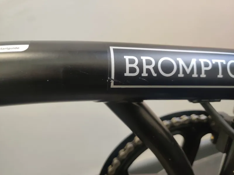 EX DISPLAY Brompton Electric P Line 4-Speed Folding Bike Mid Handlebar 2026 in Matt Black -3