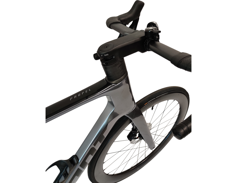 Giant Propel Advanced Pro 0 Di2 Road Bike 2025 in Mercury-8