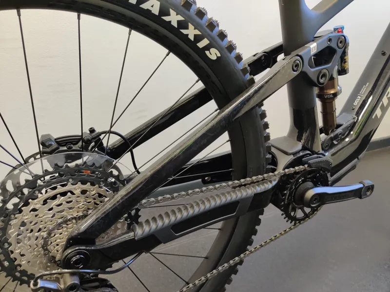 EX DISPLAY Trek Fuel+ EX 9.8 XT Gen 2 Electric Full Suspension Mountain Bike Large 2026 in Carbon Smoke-2