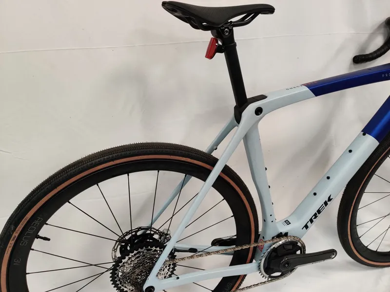 EX DISPLAY Trek Checkmate SLR 8 AXS Gravel Bike Size ML 2025 in Matte Hex Blue Plasma Grey-1