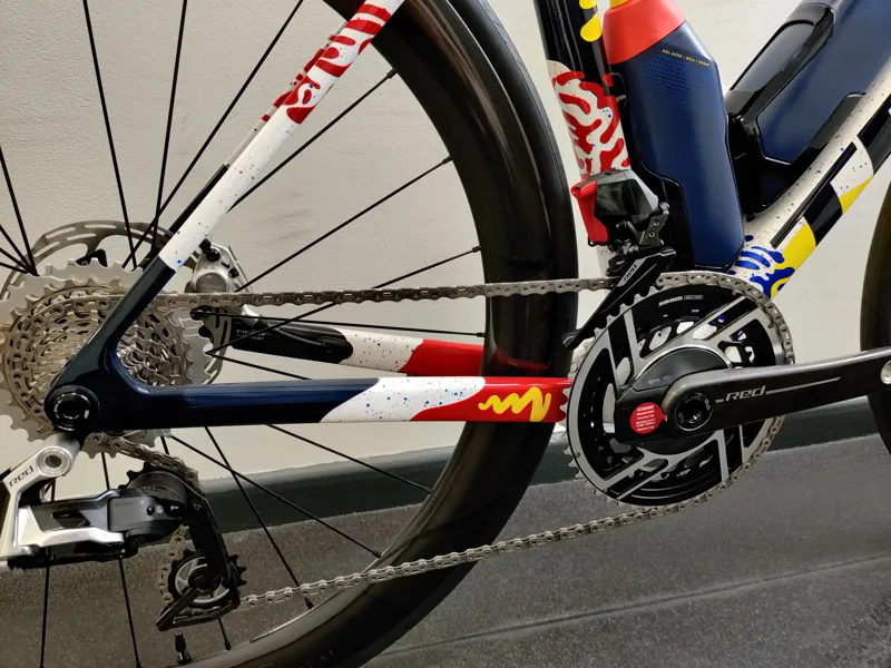 EX DEMO Trek Madone SLR 9 AXS Road Bike Medium 2026 in ICON Couler-7