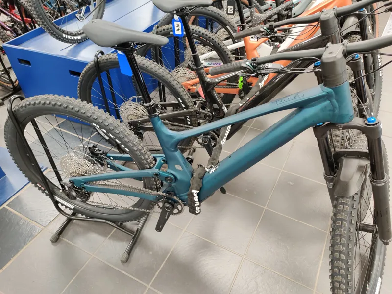 EX DISPLAY Scott Genius 930 Full Suspension Mountain Bike 2025 Large in Blue-1