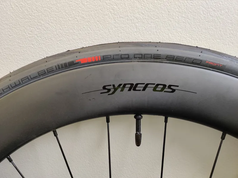 EX DISPLAY Scott Syncros Capital 1.0 60 Wheelset With Schwalbe Pro One Tyre and Rotor Bundle-9