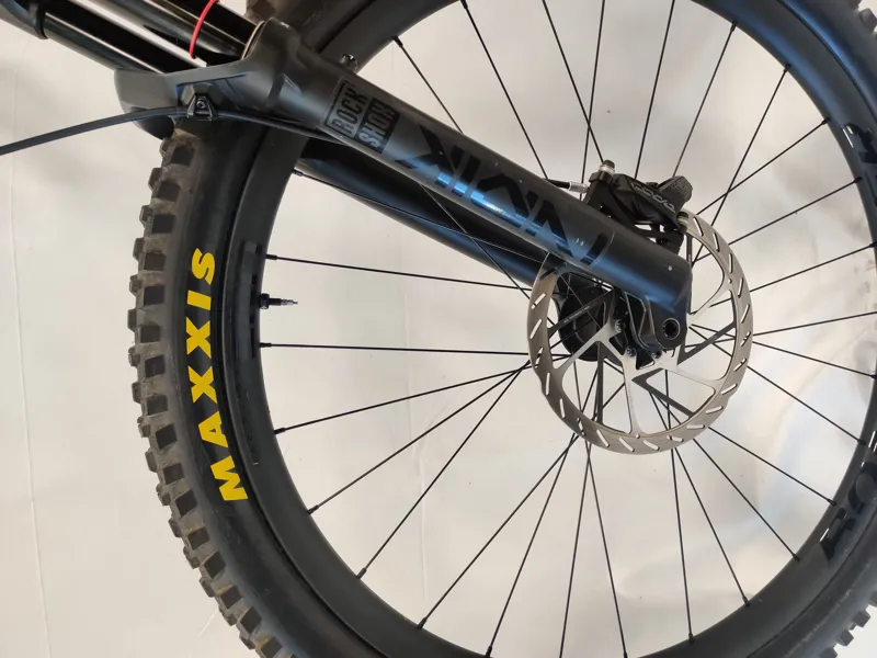 EX DEMO Trek Fuel EXE 9.8 GX AXS Electric Mountain Bike X-Large 2023 in Mulsanne Blue-13