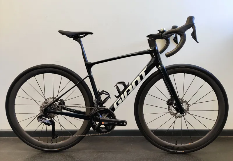EX DEMO Giant Defy Advanced Pro 0 Road Bike Small 2026 in Mariana Blue