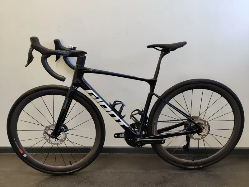 EX DEMO Giant Defy Advanced Pro 0 Road Bike Small 2026 in Mariana Blue-7