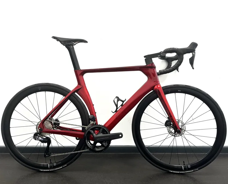 EX DISPLAY Orro Signature Venturi STC Ultegra-Di2 Airbeat Road Bike Large 2023 in Candy Red