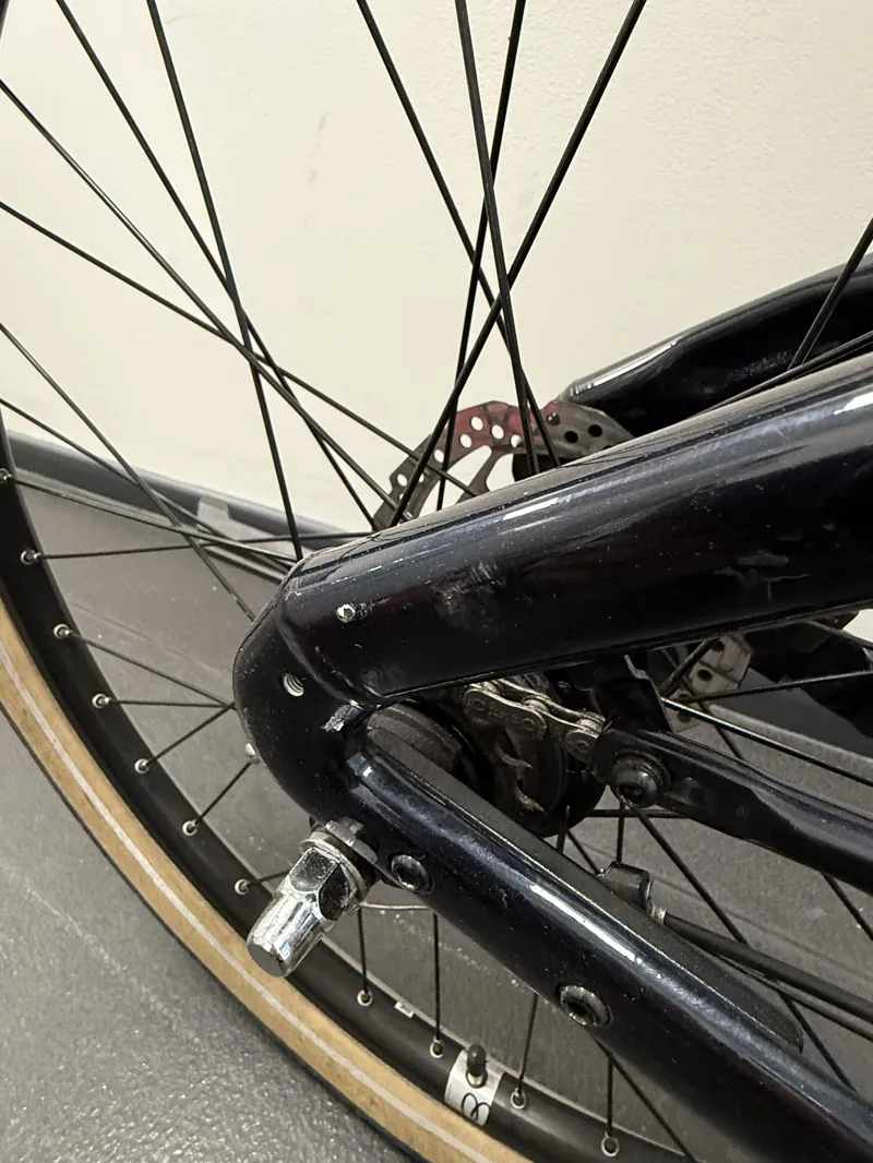 EX DEMO Momentum Vida E+ GTS 25km/H Large Electric Hybrid Bike 2025 in Ink-12