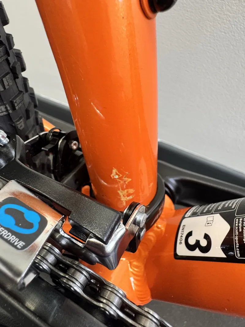 EX DISPLAY Scott Aspect 760 Large Mountain Bike 2024 in Orange-2