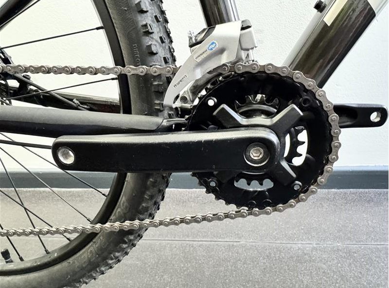 EX DEMO Trek Marlin 4 X-Small Hardtail Mountain Bike 2025 in Black-5