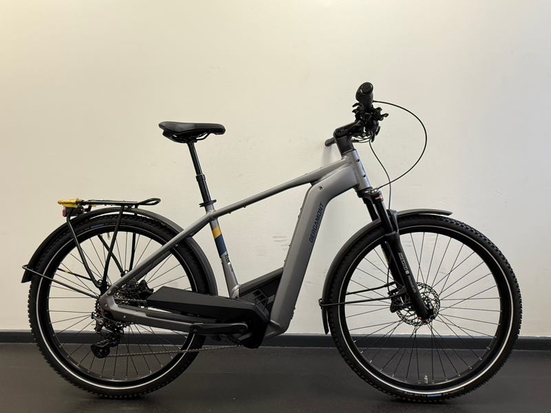 Balfes Bikes EX DISPLAY Bergamont E-Horizon Premium SUV Gent 750 Wh Electric Hybrid Bike size 52 2025 in Matt Chrome Silver | Free postage over £30, £10 off first order, price match & 0% finance.