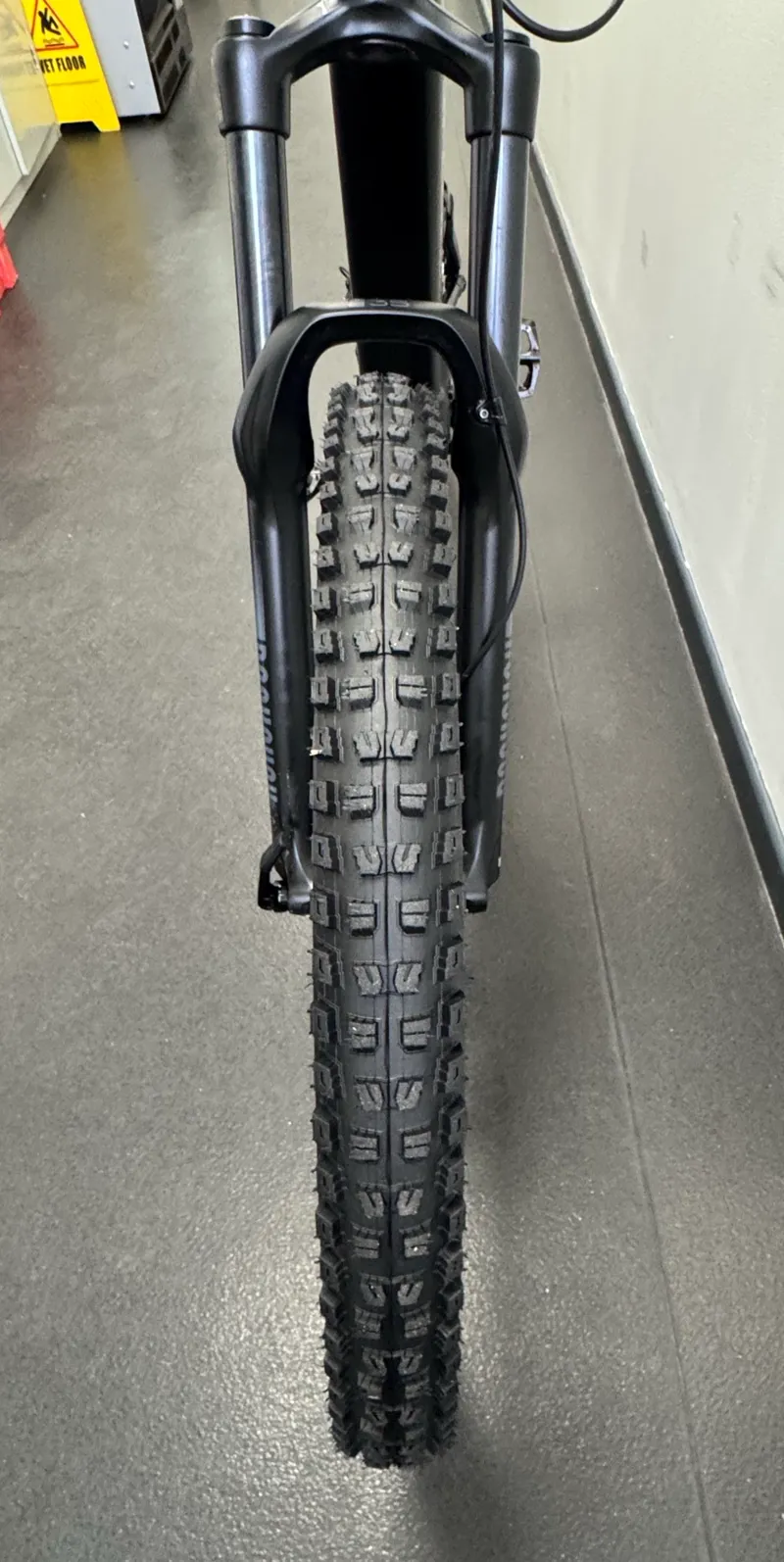 EX DEMO Specialized Turbo Levo Alloy S4 Full Suspension Electric Mountain Bike 2024 in Black and Silver-3