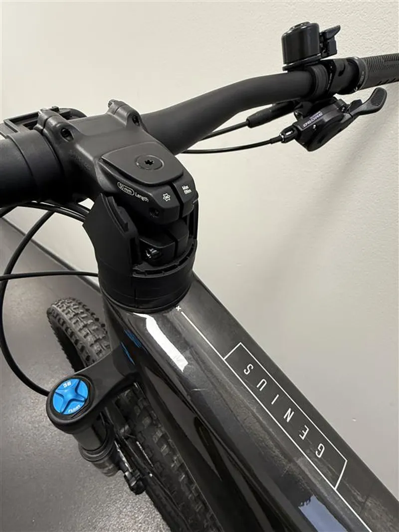 EX DEMO Scott Genius 920 Full Suspension Mountain Bike Large 2025 in Grey-2