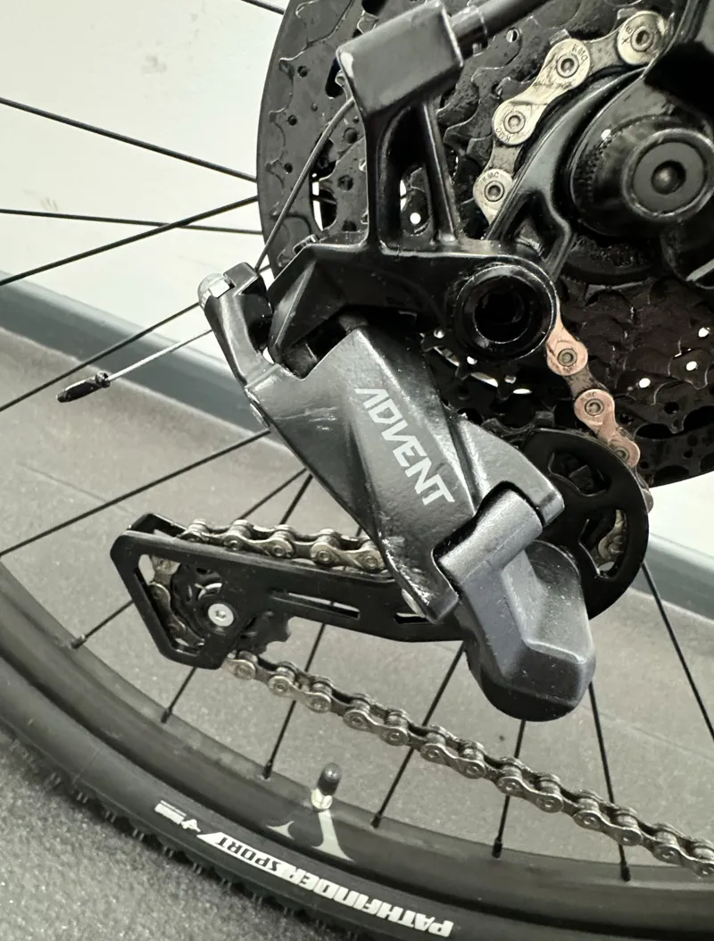 EX DEMO Specialized Sirrus X 2.0 Medium Hybrid Bike 2024 in Black-8