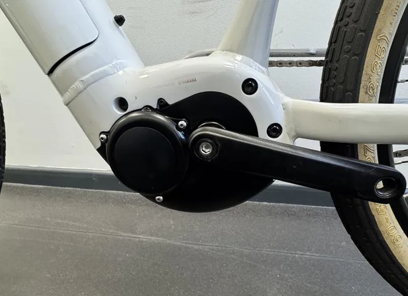 EX DEMO Momentum Transend E+ GTS Medium Electric Hybrid Bike 2024 in Lunar-6