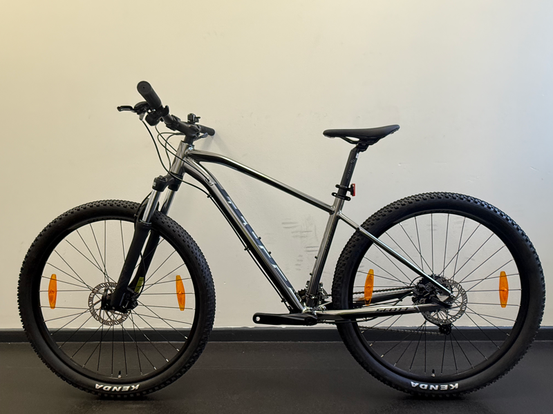EX DISPLAY Scott Aspect 950 Hardtail Mountain Bike Size Medium 2025 in Slate Grey-1