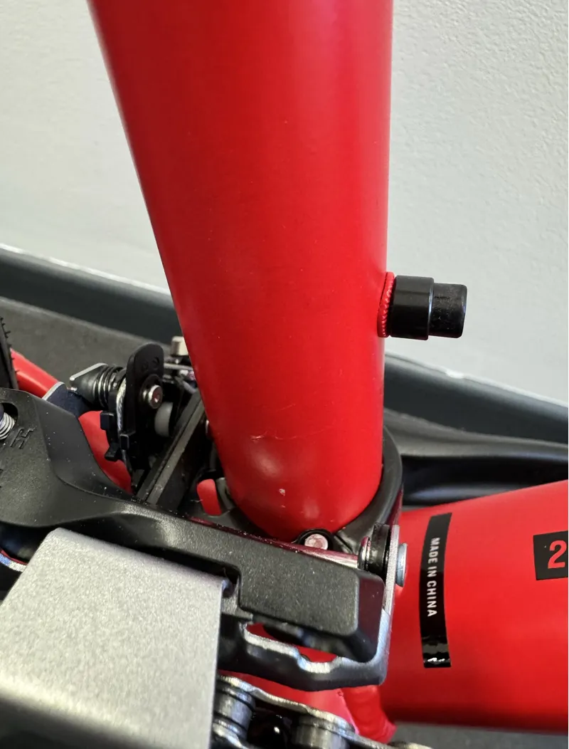 EX DISPLAY Trek FX 2 Disc Hybrid Bike 2024 Medium in Viper Red -3