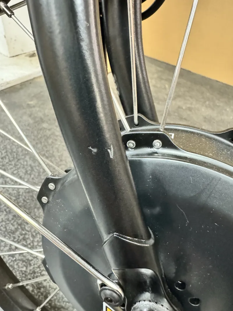 EX DISPLAY Brompton Electric C Line Explore 12 Speed Folding Bike Mid 2024 in Matcha Green-3