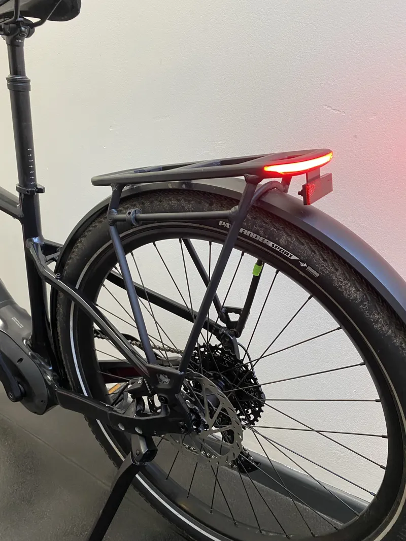 EX DEMO Specialized Turbo Vado 4.0 Electric Hybrid Bike Medium 2024 in Black-5