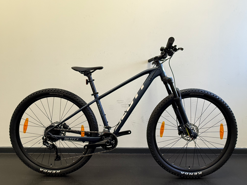 EX-DISPLAY Scott Aspect 940 Mountain Bike SMALL 2025 in Blue