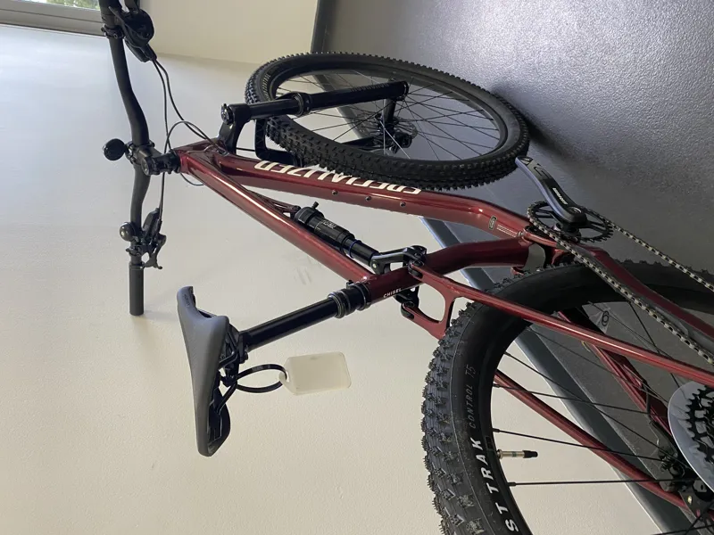 EX DISPLAY Specialized Chisel Full Suspension Mountain Bike Small 2025 in Maroon/White-4