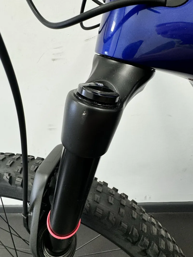 EX DISPLAY Trek Rail 9.5 Gen 4 Full Suspension Electric Mountain Bike Medium 2023 in Hex Blue-3