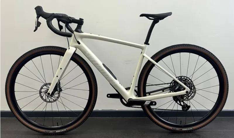 EX DEMO Specialized Diverge Comp 54 cm Carbon Gravel Bike 2024 in Gloss Birch/White-1