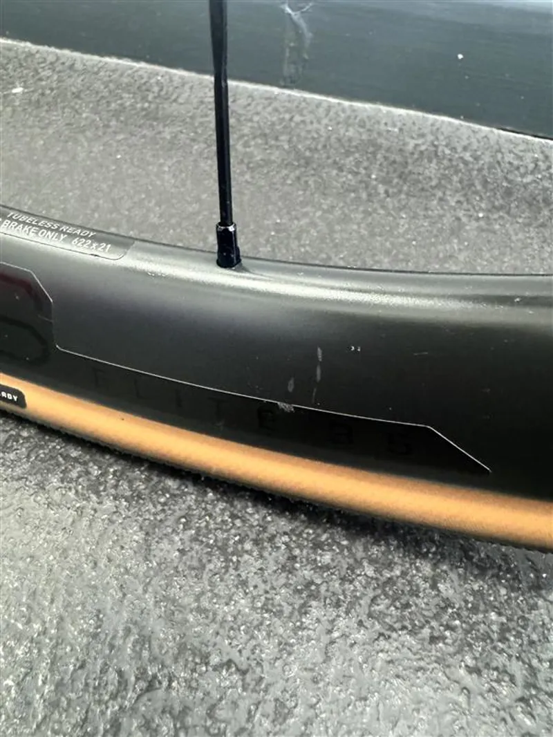 EX DISPLAY Trek Madone SL 6 Di2 Gen 8 X-Large Road Bike 2025 in Crimson-2