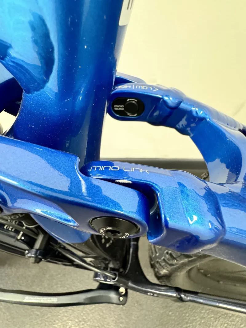 EX DISPLAY Trek Fuel EX 8 XT Gen 5 29 Medium Large Full Suspension Mountain Bike 2022 in Alpine Blue-2