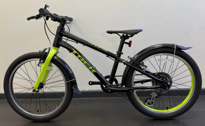 EX DISPLAY Trek Wahoo 20 inch Wheel Kids Bike 2023 in Black-1