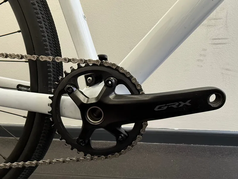 EX DEMO Trek FX Sport 4 Carbon Hybrid Bike X-Large 2025 in White-6