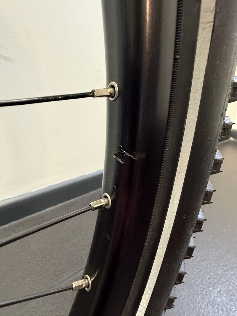 EX DISPLAY Bergamont E-Horizon Premium SUV Gent 750 Wh Electric Hybrid Bike size 52 2025 in Matt Chrome Silver-4