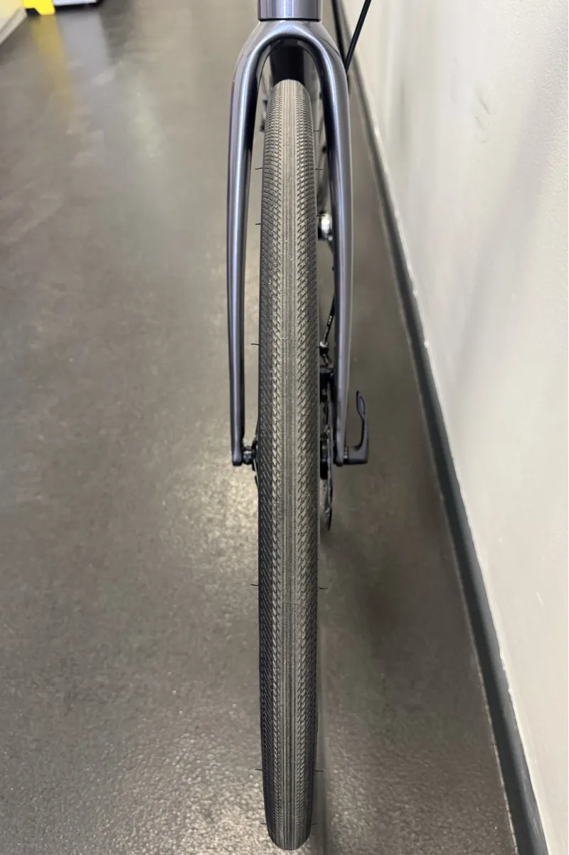 EX DEMO Liv Avail AR 2 Medium Women's Road Bike 2024 in Liquid Metal-4