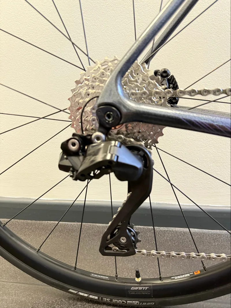 EX DEMO Liv Langma Advanced 1 Disc Medium Road Bike 2024 in Black Diamond-2